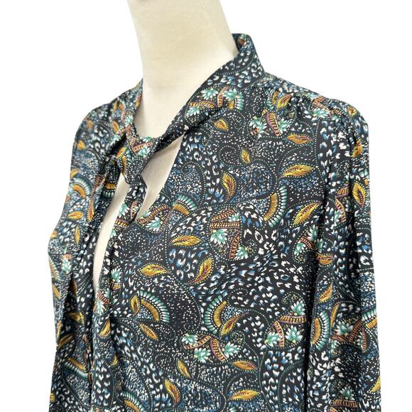 Evereve Charlie Neck Tie Teal Multicolor Printed Long Sleeve Chiffon Blouse - Picture 6 of 12